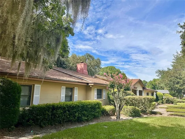 $1,800,000 | 1311 Lake Shore Drive, Orlando, FL 32803