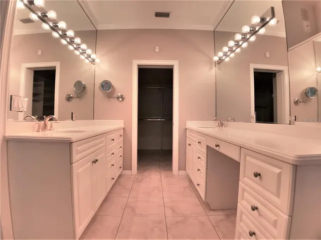 $1,800,000 | 1311 Lake Shore Drive, Orlando, FL 32803