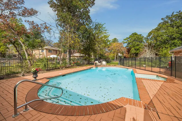 $535,000 | 660 Louisiana Park, Conroe, TX 77302