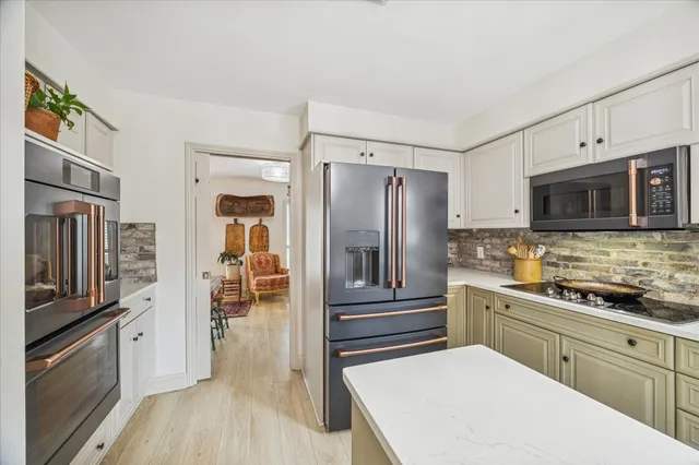 $535,000 | 660 Louisiana Park, Conroe, TX 77302