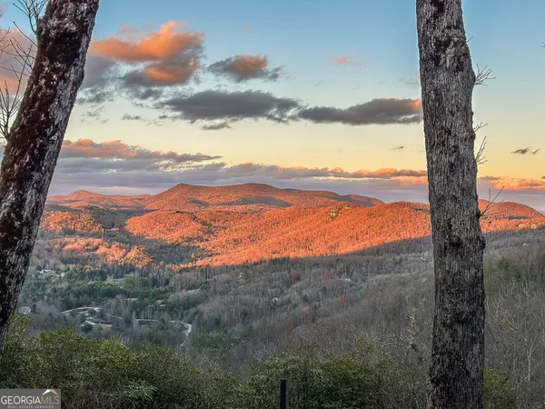 $1,174,900 | 383 Bayberry Lane, Sky Valley, GA 30537