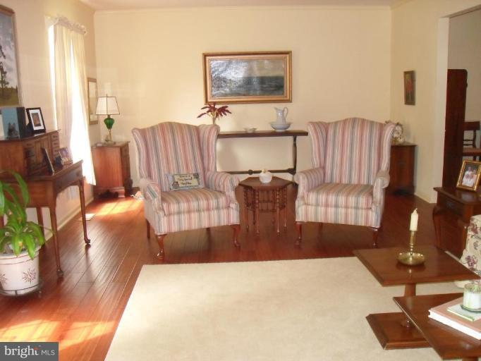 2640 Dublin Road Street, MD 21154 - Photo 3 of 30 Living Room
