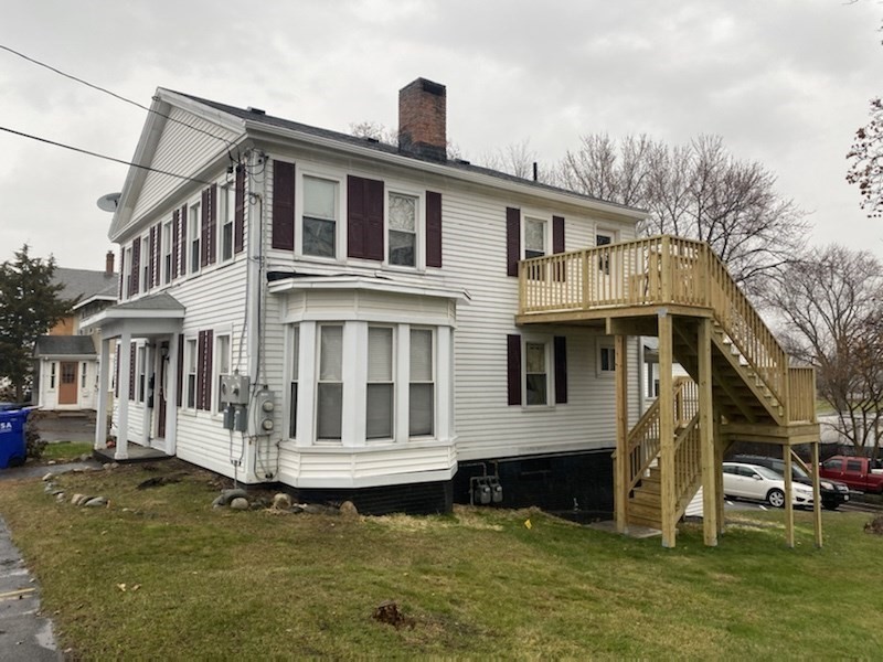 227 Bridge Street, Unit 3 Northampton, MA 01060 - Photo 1 of 19 a house with swimming pool in front of it