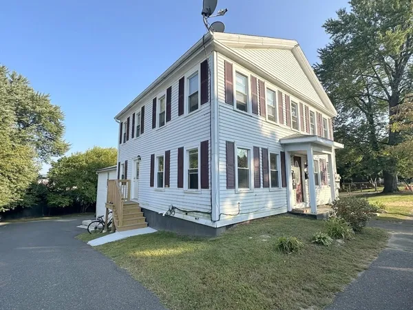 $1,765 | 227 Bridge Street, Unit 3, Northampton, MA 01060