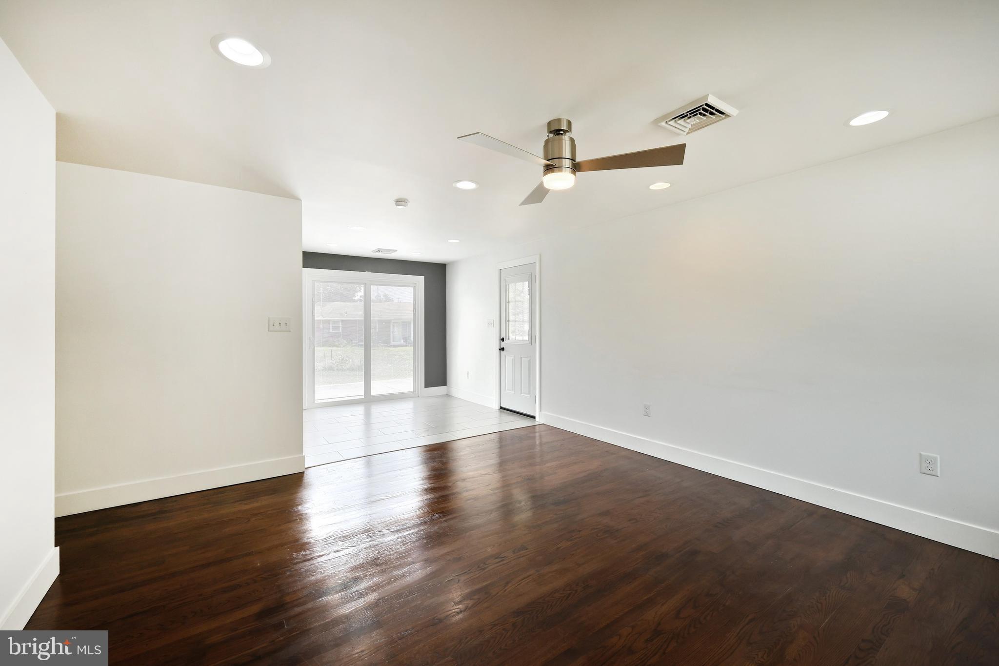 736 Gunnison Road York, PA 17404 - Photo 14 of 48