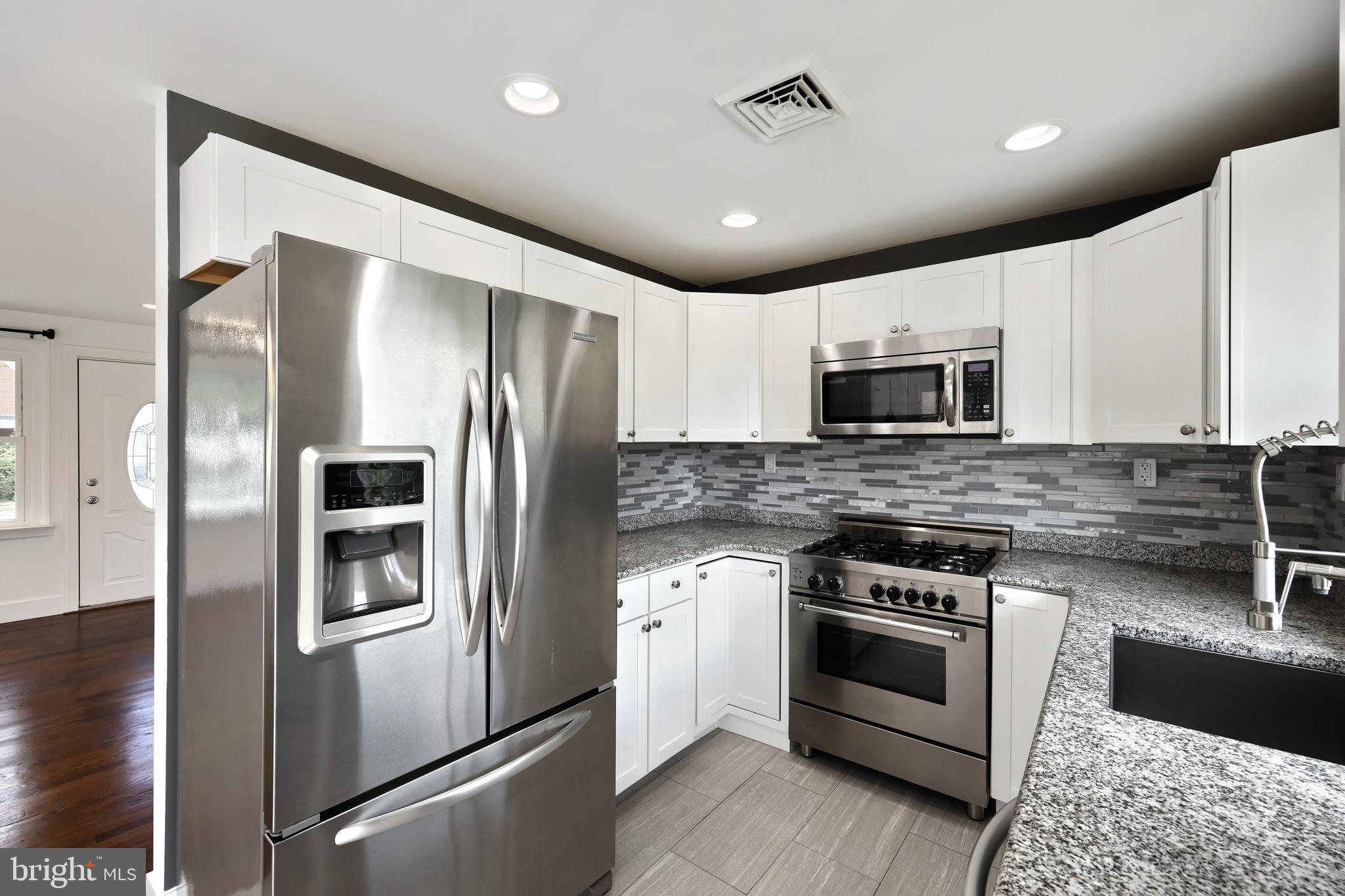 736 Gunnison Road York, PA 17404 - Photo 21 of 48