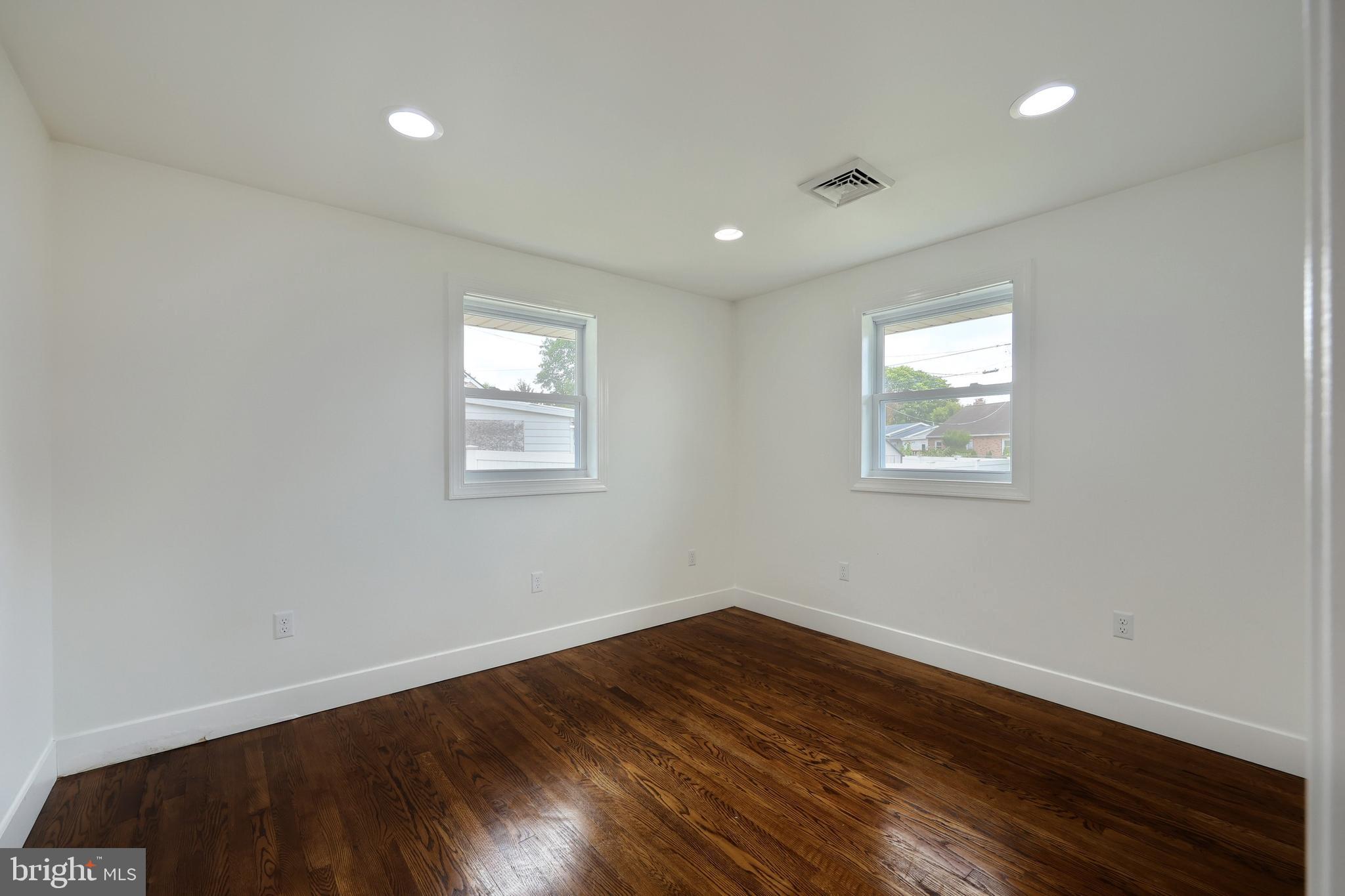 736 Gunnison Road York, PA 17404 - Photo 29 of 48