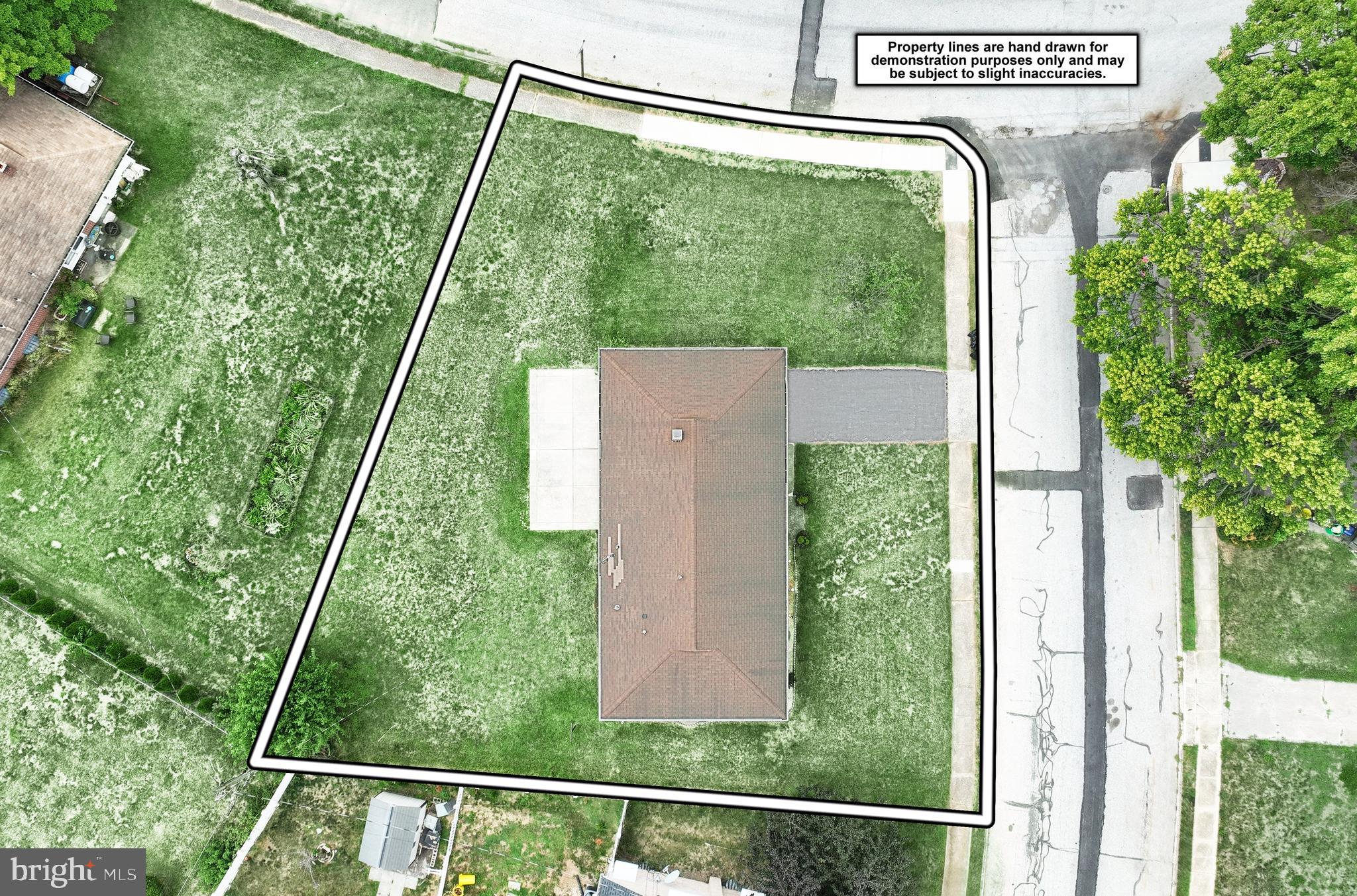 736 Gunnison Road York, PA 17404 - Photo 6 of 48