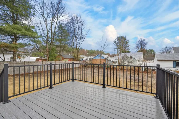 $685,000 | 73 Ferry Street, Hudson, NH 03051
