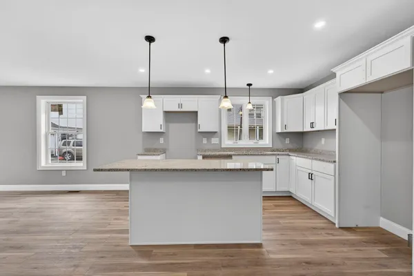 $685,000 | 73 Ferry Street, Hudson, NH 03051