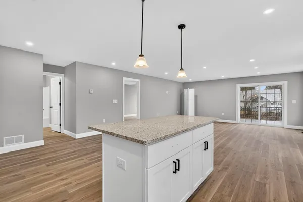 $685,000 | 73 Ferry Street, Hudson, NH 03051