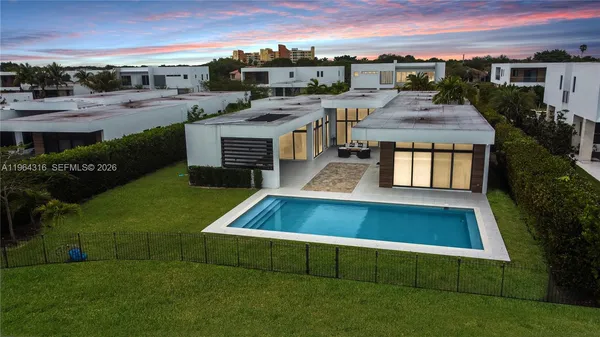 $3,480,000 | 16640 Sunset Way, Weston, FL 33326