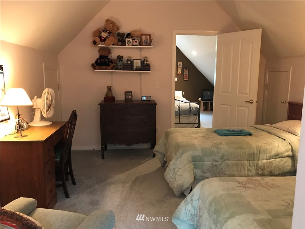 19002 Pinnacle Road Glacier, WA 98244 - Photo 15 of 25 Gallery Image 15