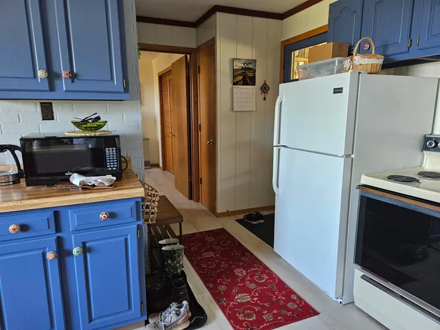 $695,000 | 5364 Everson Road, Argyle, WI 53504