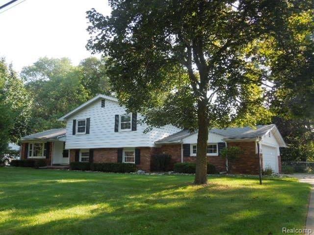 28334 Ridgebrook Road Farmington, MI 48334 - Photo 1 of 24 9-11 004.jpg