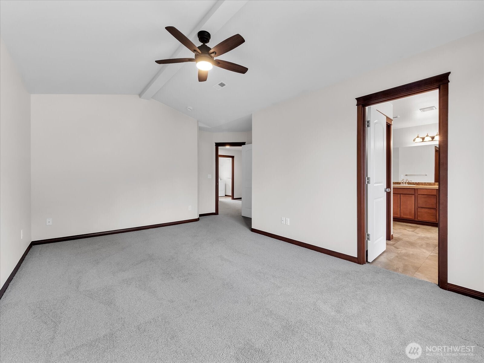 109 161st Place Southeast Bothell, WA 98012 - Photo 15 of 27