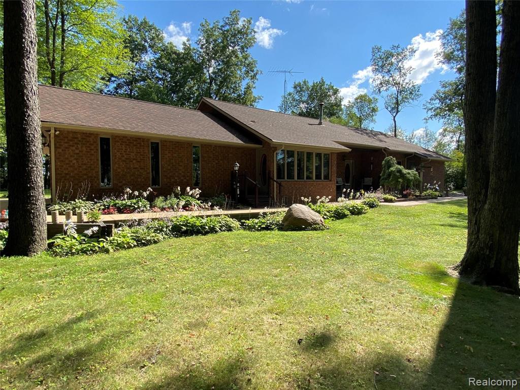 5750 Marlette Road Marlette, MI 48453 - Photo 7 of 45