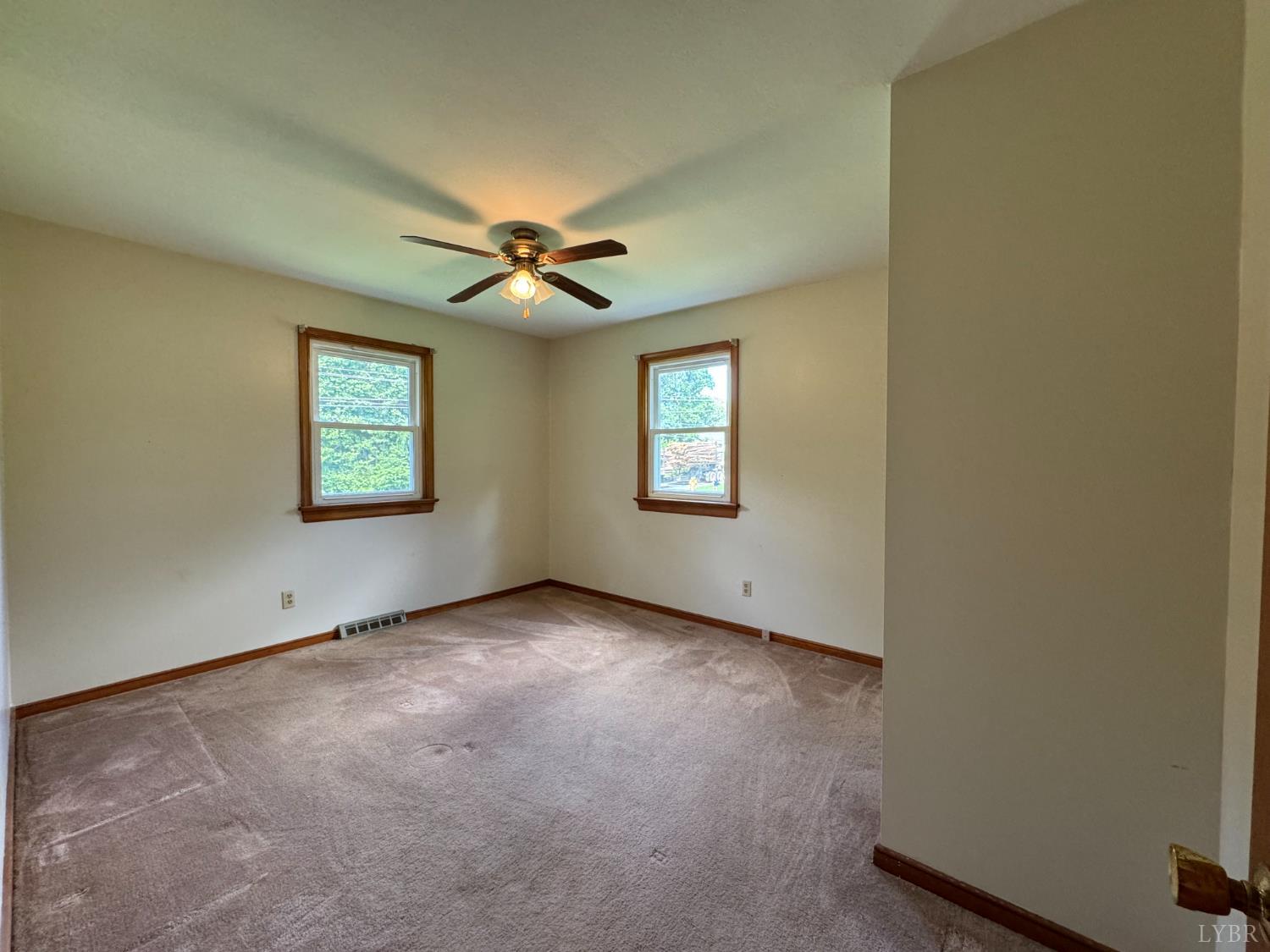 888 Oakville Road Appomattox, VA 24522 - Photo 15 of 20