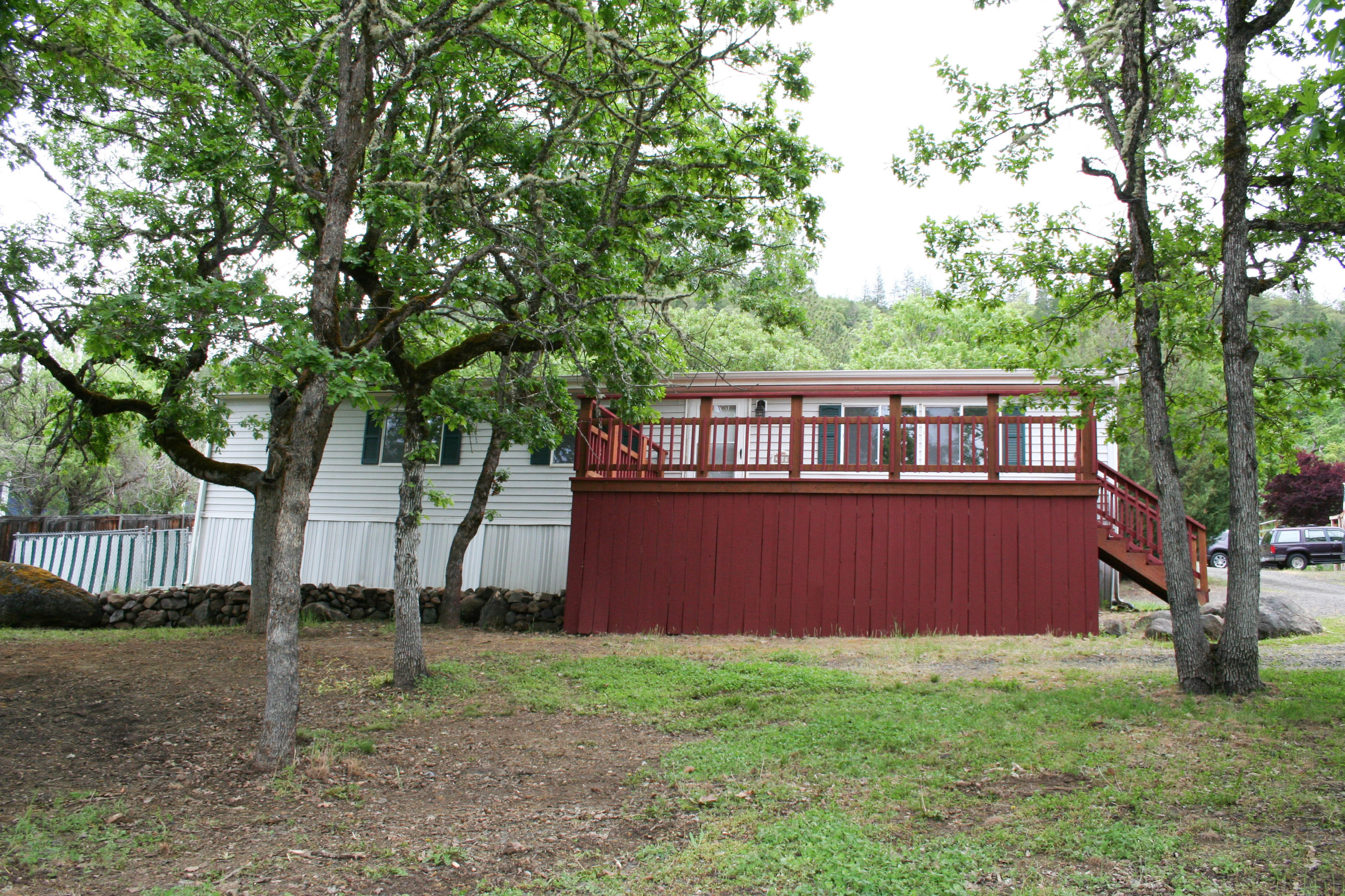 436 Old Ferry Road Shady Cove, OR 97539 - Photo 2 of 13 IMG_3978
