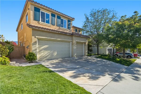 $990,000 | 17178 Crest Heights Drive, Canyon Country, CA 91387