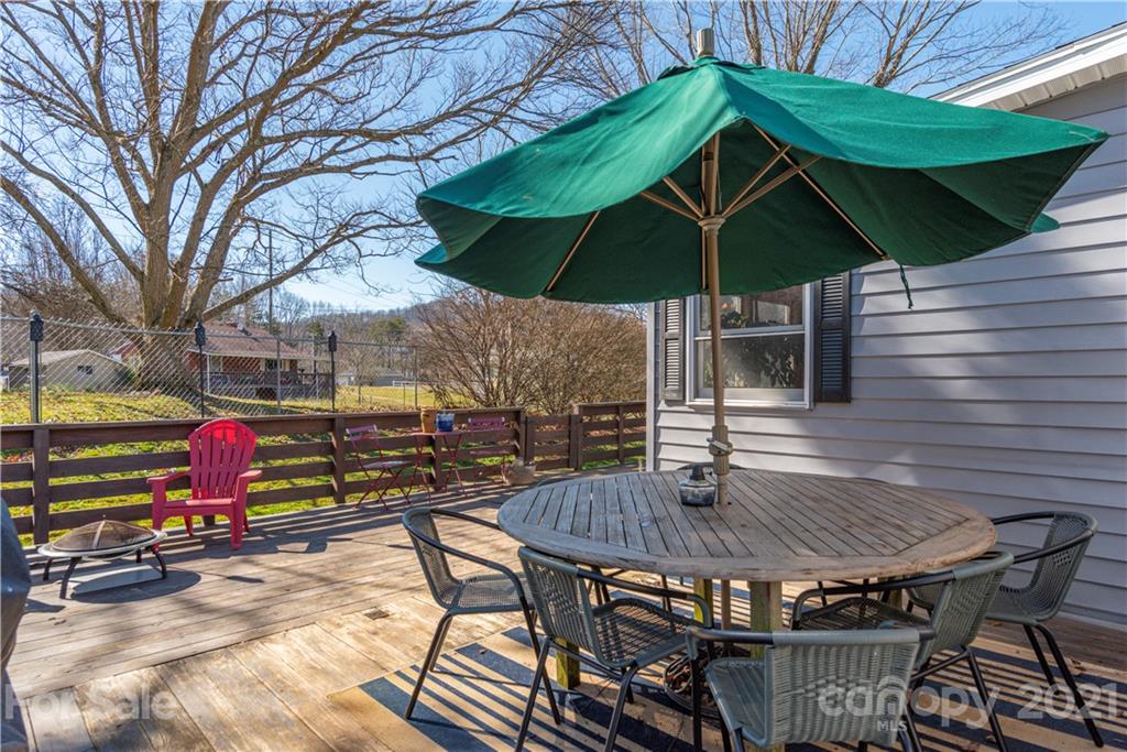 82 Mockingbird Lane Clyde, NC 28721 - Photo 14 of 24 Gallery Image 14