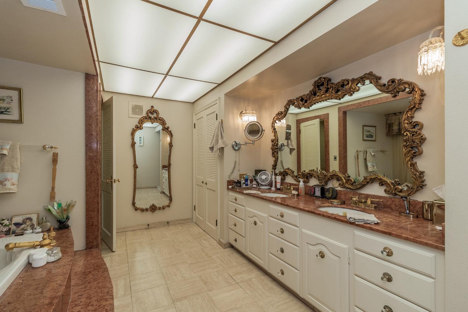 2863 Olive Street Selma, CA 93662 - Photo 34 of 65