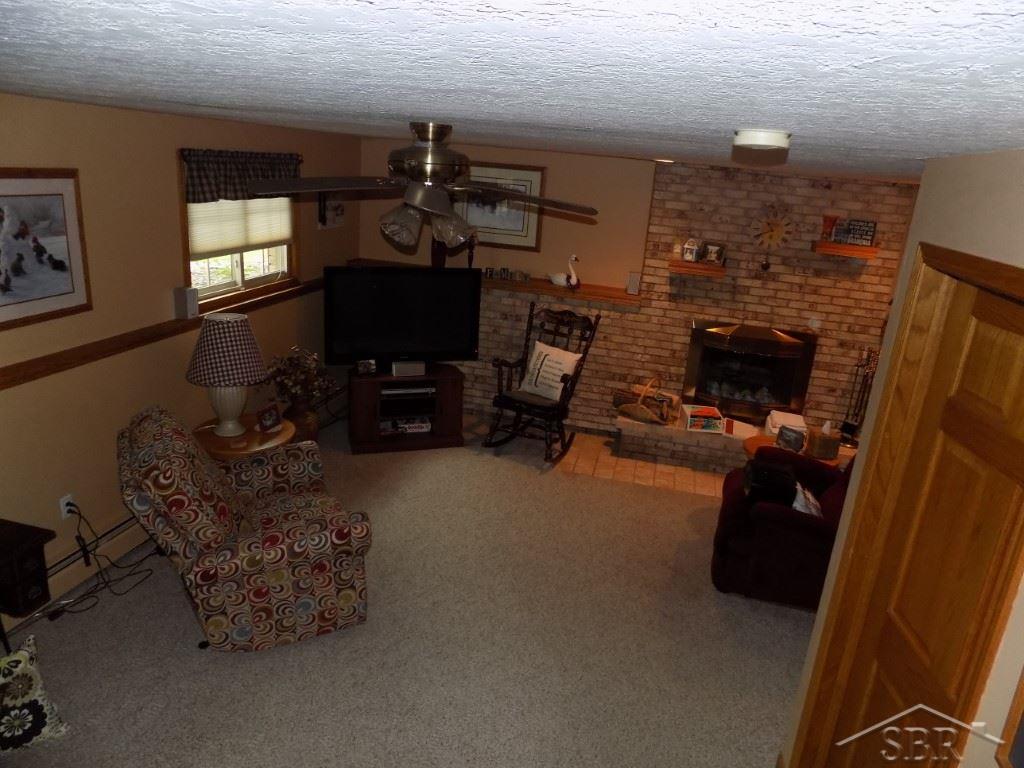 1761 East Munger Road Reese, MI 48757 - Photo 4 of 13 50011760-3.JPG