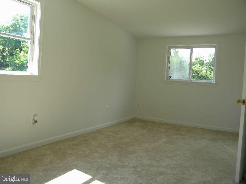 308 Broadwater Road Arnold, MD 21012 - Photo 15 of 24 Bedroom
