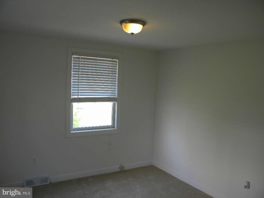 308 Broadwater Road Arnold, MD 21012 - Photo 9 of 24 Bedroom