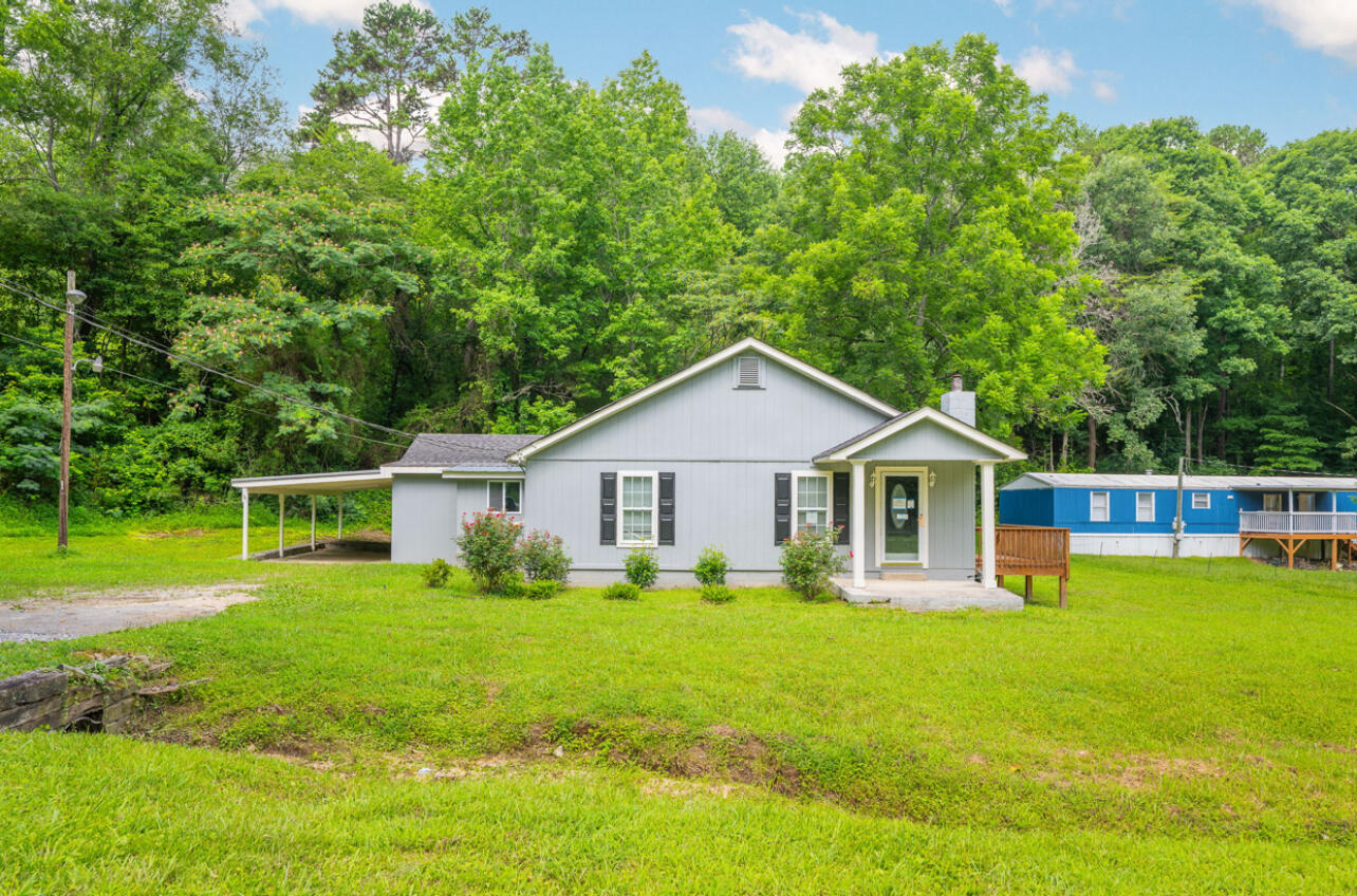 404 West Schmitt Road Rossville, GA 30741 - Photo 2 of 24 IMG_1787