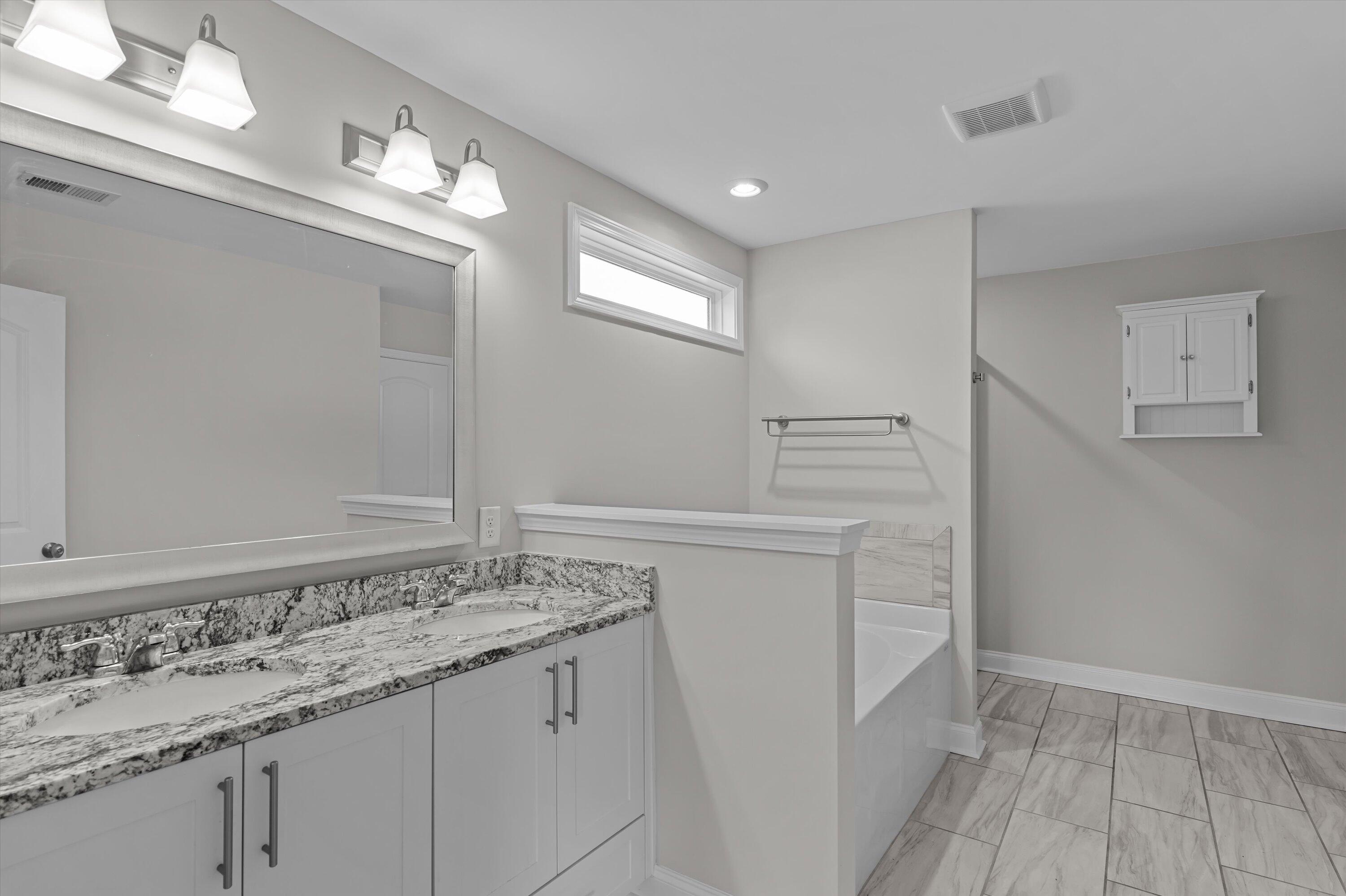 647 Bunchgrass Street Evans, GA 30809 - Photo 56 of 75 Owner's Bath