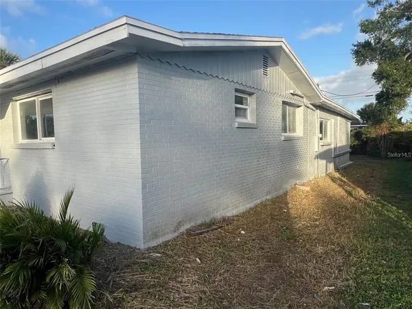 $215,999 | 614 Paw Paw Avenue, Cocoa, FL 32922