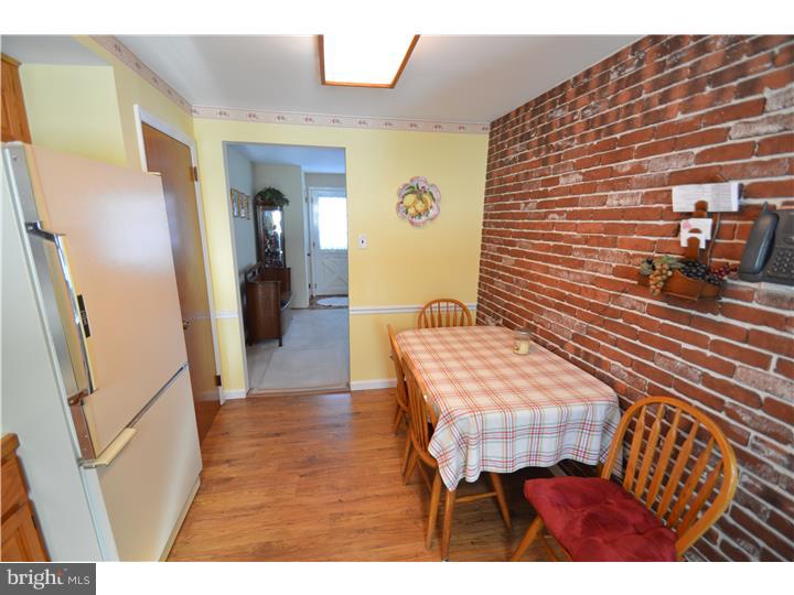 1406 Nevarc Road Warminster, PA 18974 - Photo 4 of 13 Gallery Image 4