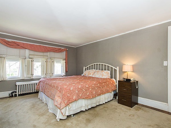 287 Florence Road Waltham, MA 02453 - Photo 14 of 28