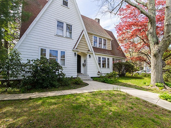 287 Florence Road Waltham, MA 02453 - Photo 26 of 28