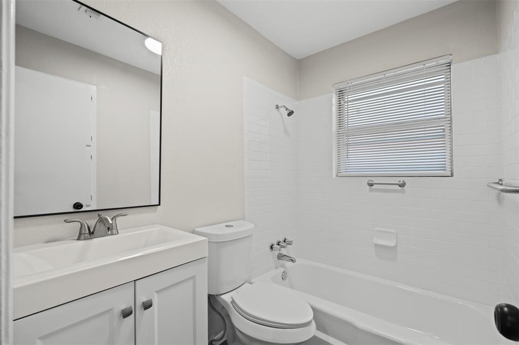 1733 Ransom Terrace Fort Worth, TX 76112 - Photo 21 of 29