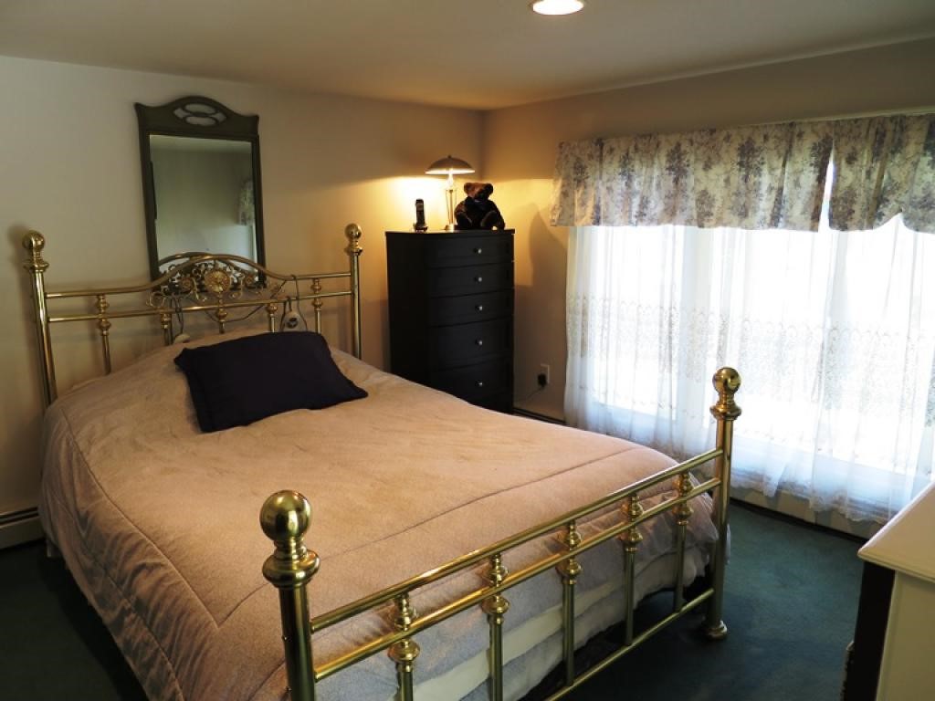 78 High Street Stratham, NH 03885 - Photo 17 of 32 Gallery Image 17