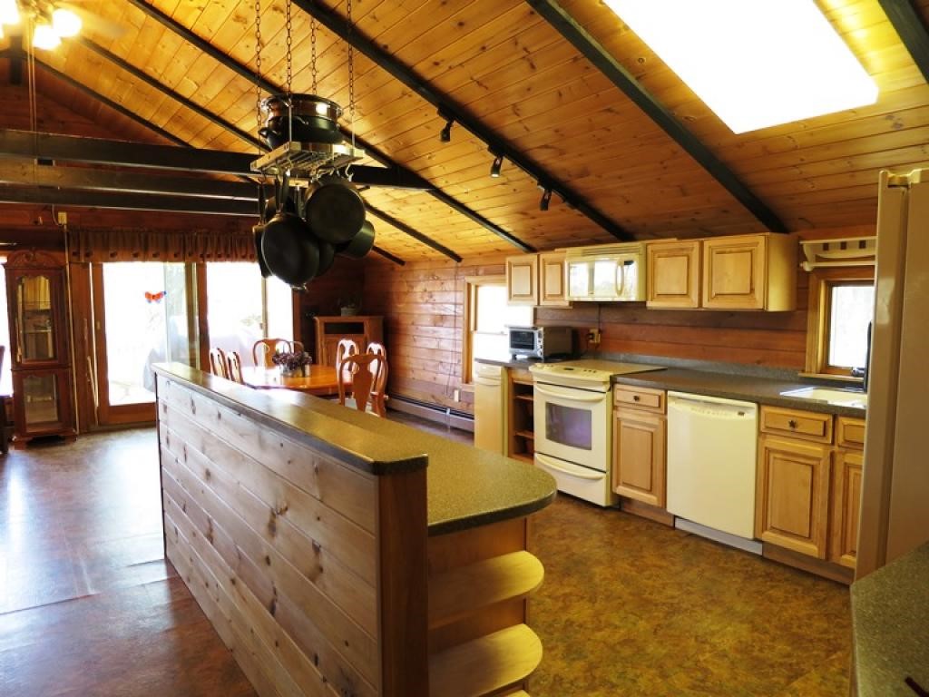 78 High Street Stratham, NH 03885 - Photo 4 of 32 Gallery Image 4