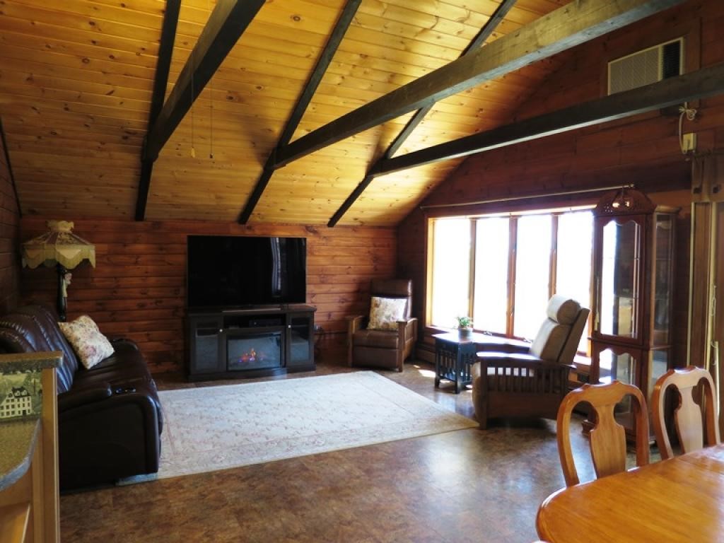 78 High Street Stratham, NH 03885 - Photo 6 of 32 Gallery Image 6