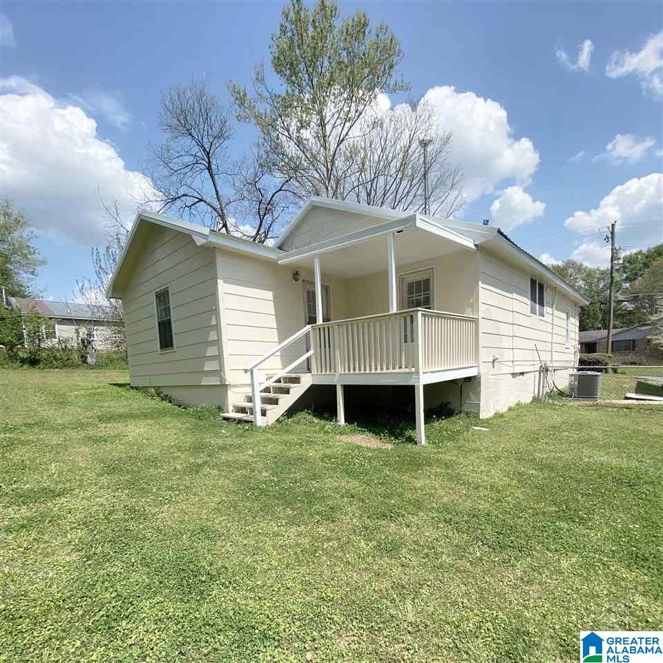 2512 Simpson Street Anniston, AL 36201 - Photo 7 of 10
