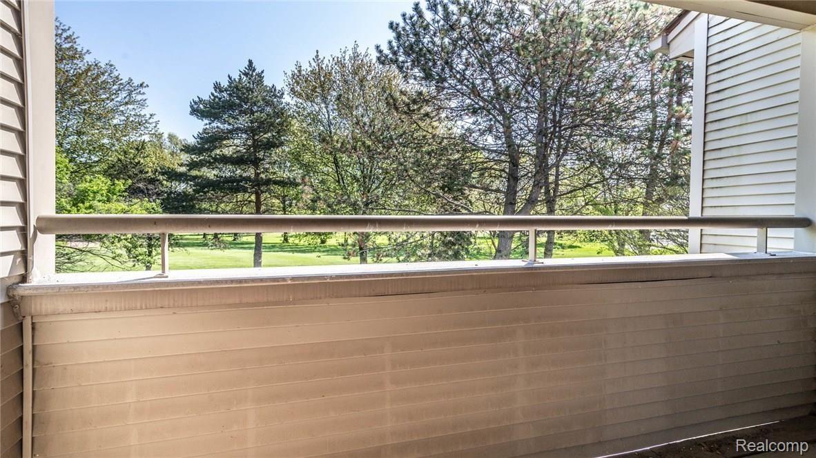 620 Ashley Circle East, Unit 81 Rochester, MI 48307 - Photo 38 of 45 View from upper deck