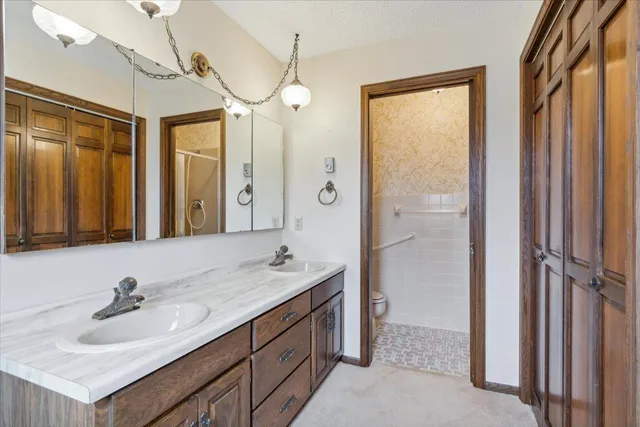 $724,900 | 5365 92nd Street Southeast, Clear Lake, MN 55319