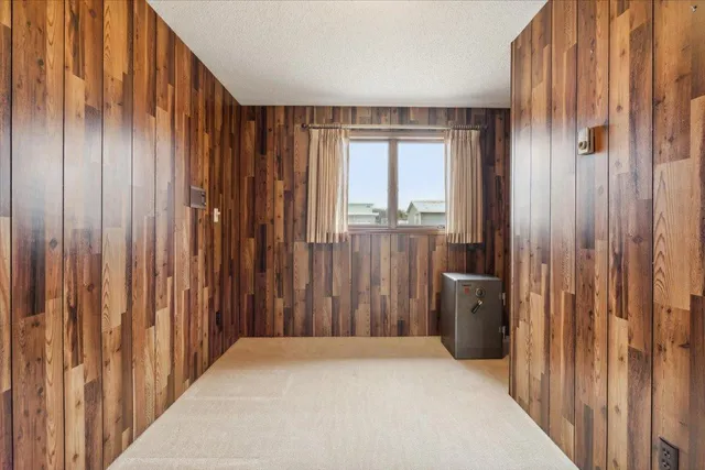 $724,900 | 5365 92nd Street Southeast, Clear Lake, MN 55319