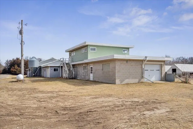 $724,900 | 5365 92nd Street Southeast, Clear Lake, MN 55319