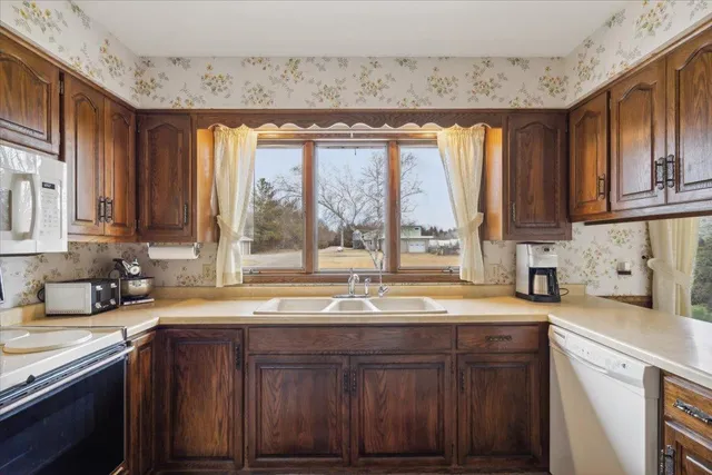 $724,900 | 5365 92nd Street Southeast, Clear Lake, MN 55319