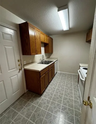 $1,700 | 8613 Talyne Chaise Circle, Unit B, Austin, TX 78729