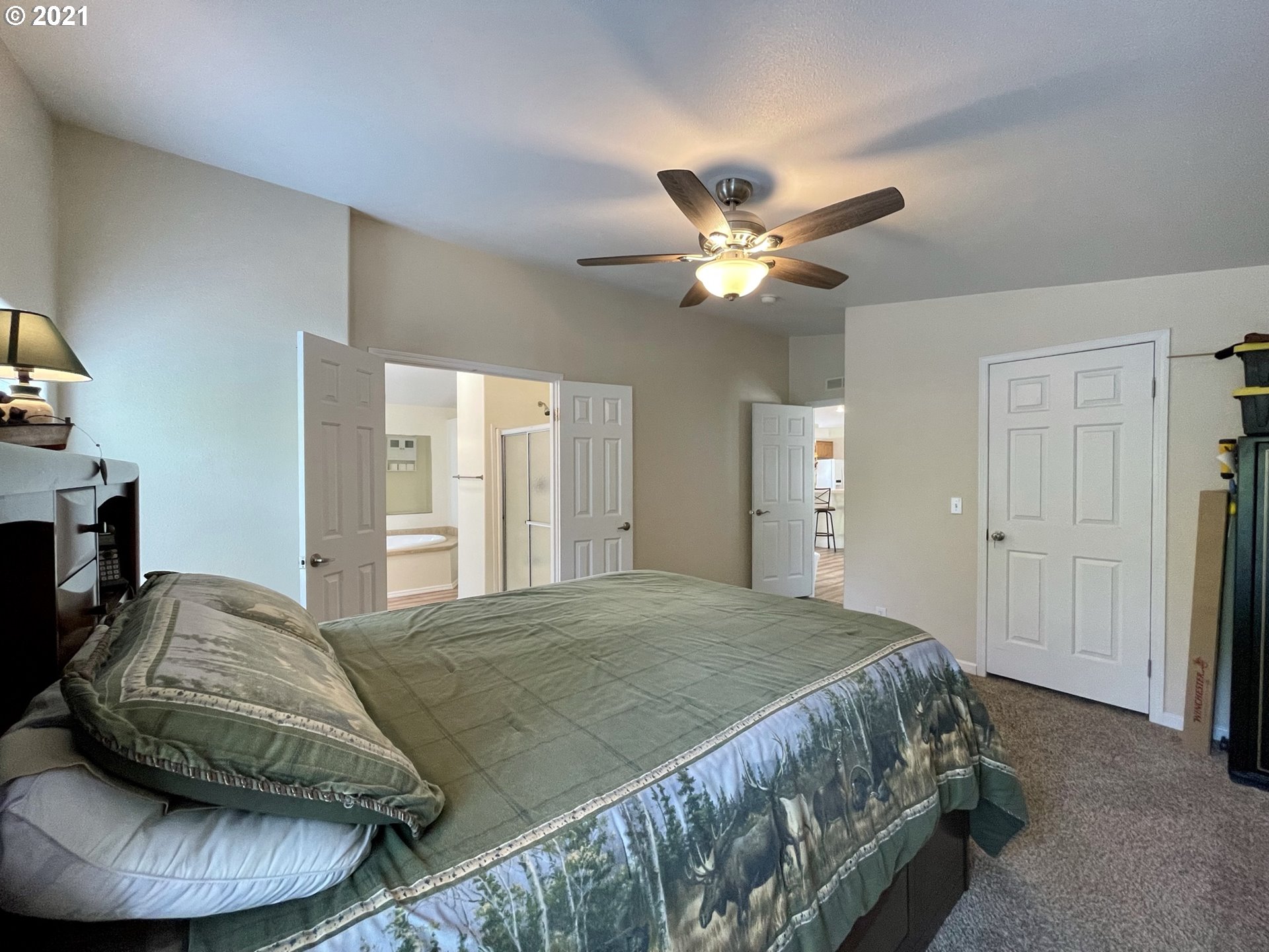 920 Cedar Loop Lakeside, OR 97449 - Photo 17 of 31 Gallery Image 17