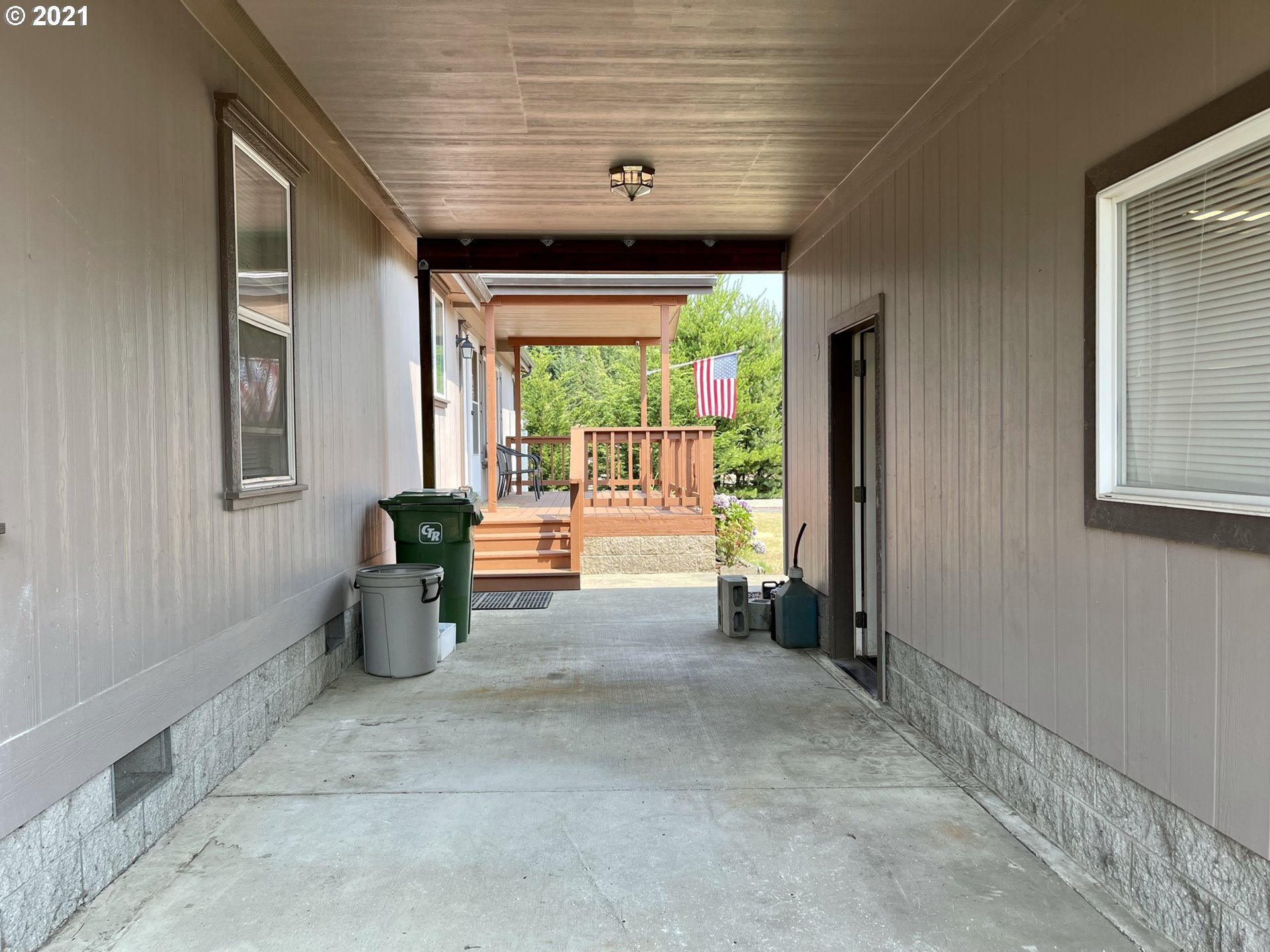 920 Cedar Loop Lakeside, OR 97449 - Photo 31 of 31 Gallery Image 31