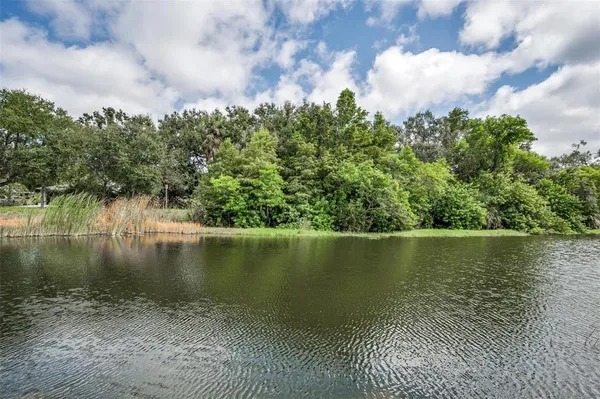 $326,500 | 1400 Water View Drive West, Unit 104, Largo, FL 33771