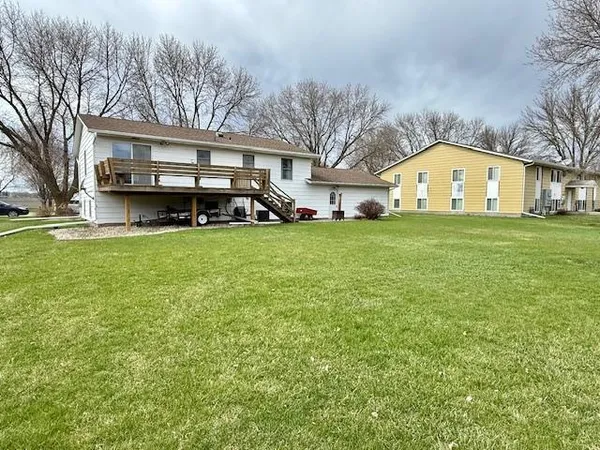 $164,900 | 14 1st Street Northwest, Fairfax, MN 55332